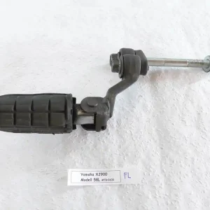 Yamaha XJ 900 58L Fußraste Fahrer links mit Aufnahme Finale Aktion