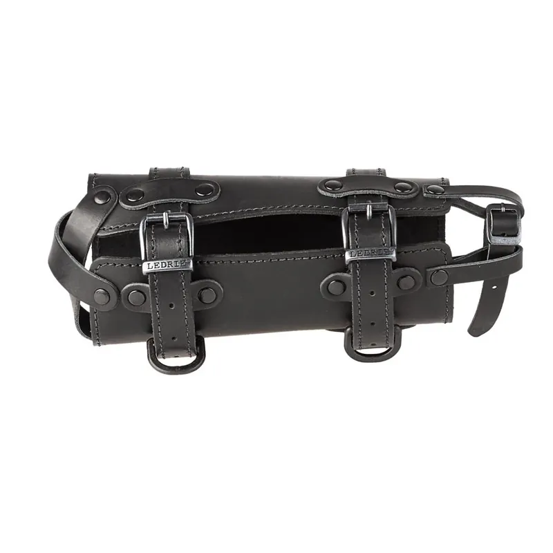 Knallerangebot Ledrie Flaschenhalter aus Leder schwarz für 1,5 Liter Flasche – Motorrad Zubehör