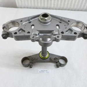 Honda NTV 650 RC33 Gabelbrücke Top-Angebot