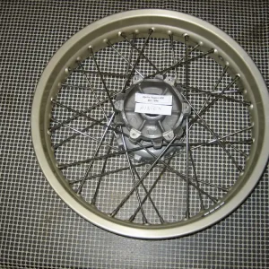 Aprilia Pegaso 650 MX Felge hinten Hinterradfelge Highlight