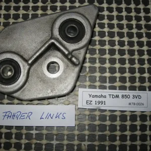 Yamaha TDM 850 3VD Fußraste Fahrer links Aufnahme Preisreduziert