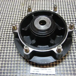 Abverkauf Yamaha TDM 850 3VD Kettenradaufnahme