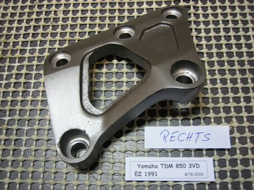 Yamaha TDM 850 3VD Motorhalterung Rahmen rechts Preis Gesenkt