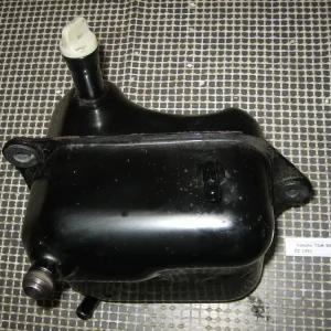 Yamaha TDM 850 3VD Öltank Garantierte Lieferung