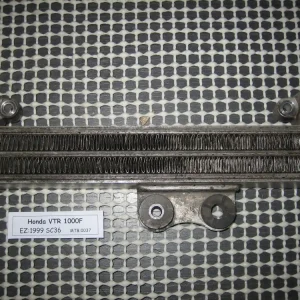 Honda VTR 1000F Ölkühler Wochenendangebot