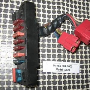 Honda CBR 1000 SC21 FUSE Sicherungskasten Junction Box Gratis Versand