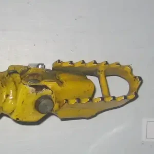 Suzuki DR 350 SK42 Fußraste Fahrer links Preis Gesenkt