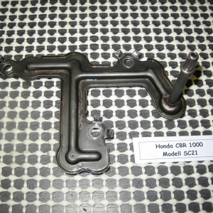 Ausverkauf Honda CBR 1000 SC21 Motor Ölleitung Ölwanne