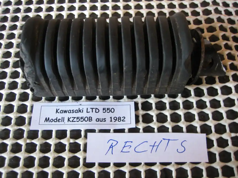 Bestseller Kawasaki LTD 550 KZ550B Fußraste Fahrer rechts