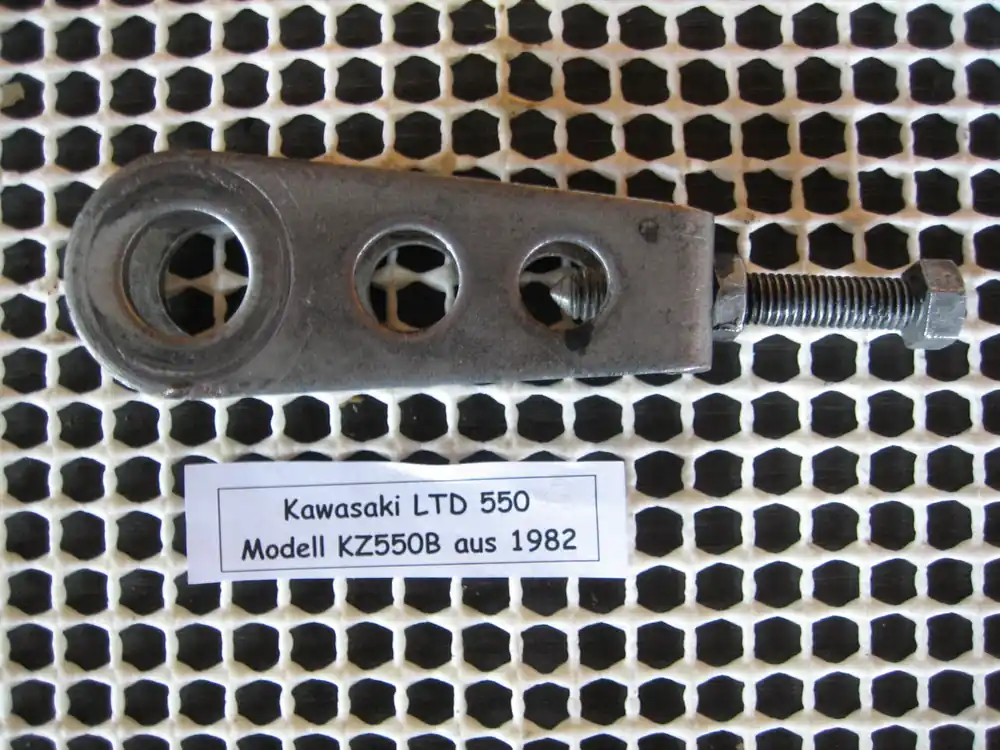 Mega-Angebot Kawasaki LTD 550 KZ550B Kettenspanner