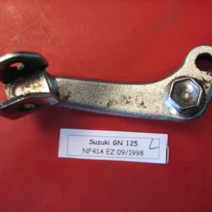 Preis Gesenkt Suzuki GN 125 NF41 Aufnahme Fußraste Fahrer links