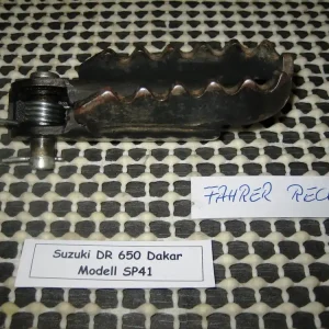 Jetzt Bestellen Suzuki DR 650 SP41B Fußraste Fahrer rechts