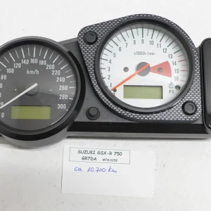 Suzuki GSX-R 750 GR7DA Cockpit nur ca. 10.700km Expressversand