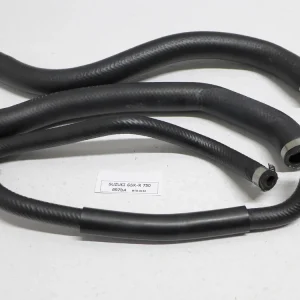 Aktuell Suzuki GSX-R 750 GR7DA Wasserkühlerformschläuche