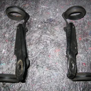 Suzuki GS 500 E Halterung Scheinwerfer Beliebt