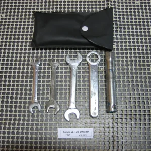 Suzuki VL 125 Intruder Werkzeugsatz Abverkauf