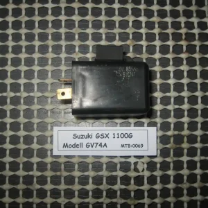 Echt Suzuki GSX 1100G GV74A Blinkrelais / Blinkerrelais