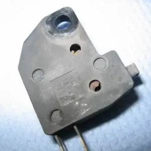 Suzuki GZ 125 Marauder Bremslichtschalter vorn Nur Heute