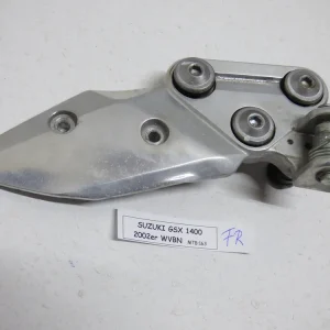 Echt Suzuki GSX 1400 WVBN Fußrastenaufnahme Fahrer rechts