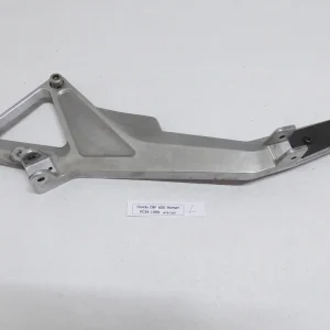 Sonderaktion Honda Hornet 600 PC34 Fußrastenaufnahme Rastenhalterung links