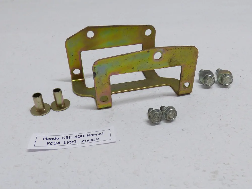 Honda Hornet 600 PC34 Zündspulenhalterung Neu Im Sortiment