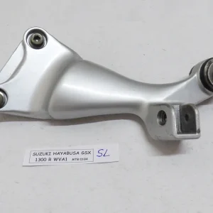 Suzuki GSX1300R WVA1 Hayabusa Fußrastenhalterung Sozius links Neuheit