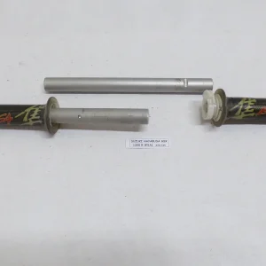 Schneller Versand Suzuki GSX1300R WVA1 Hayabusa Lenkerstummel links rechts mit Griffen