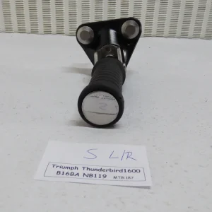Triumph Thunderbird 1600 1700 B16BA Soziusraste links rechts mit Halterung Saisonangebot