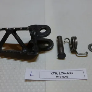 Aktuell KTM LC 400 Fußraste Fahrer links