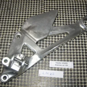 Yamaha XJ 600 Diversion 4BR Fußrastenaufnahme und Auspuffhalterung links Gratis Versand