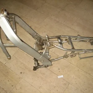 Honda NTV 650 RC33 Rahmen mit Brief Knallerangebot