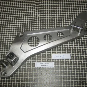 Honda NTV 650 RC33 Rastenhalterung links Direktkauf