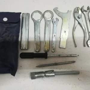 Saisonangebot Suzuki V-Strom 650 DL WVB1 Werkzeug Bordwerkzeug mit Tasche